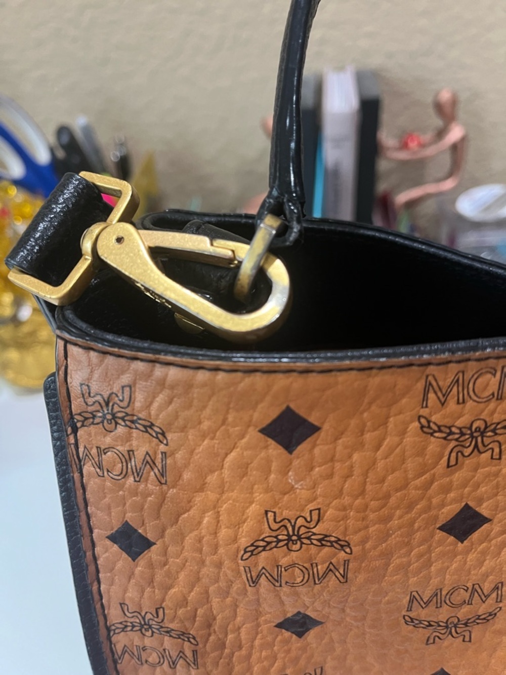 MCM COGNAC VISETOS TWO WAY BAG - Picture 5 of 14